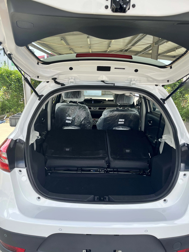 性價比+大空間，云度π1 lite輕享版的后備箱能幫你日入千元